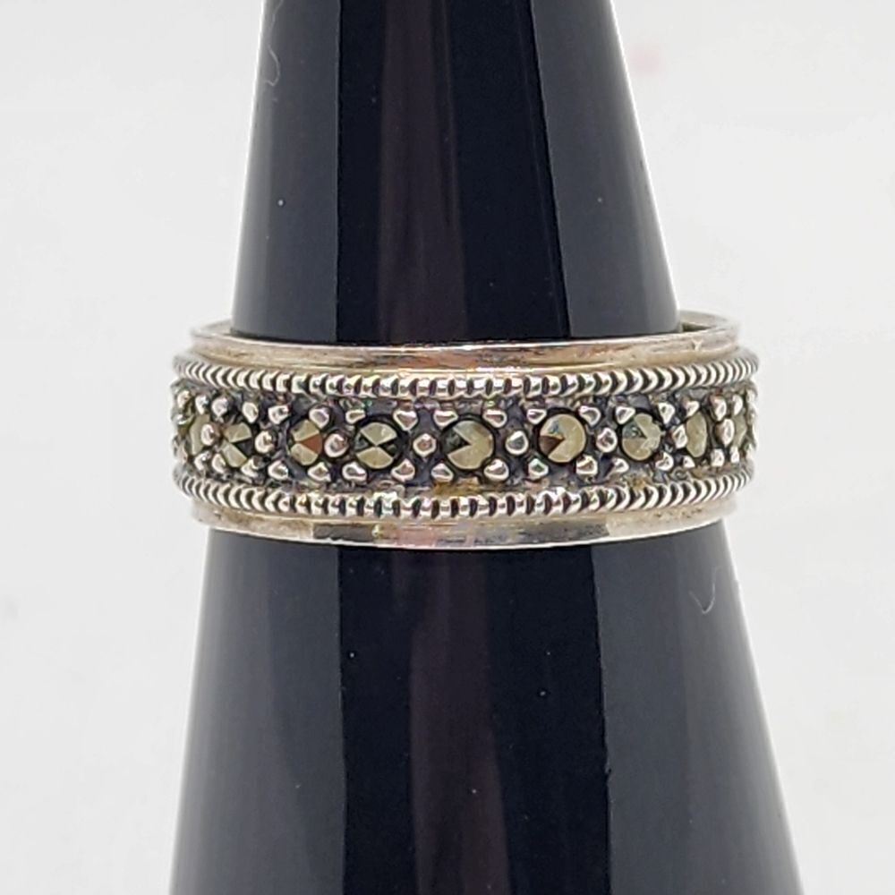 Marsala Vintage Sterling Silver & Marcasite Ring (7)